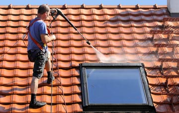 roof cleaning Brookhampton